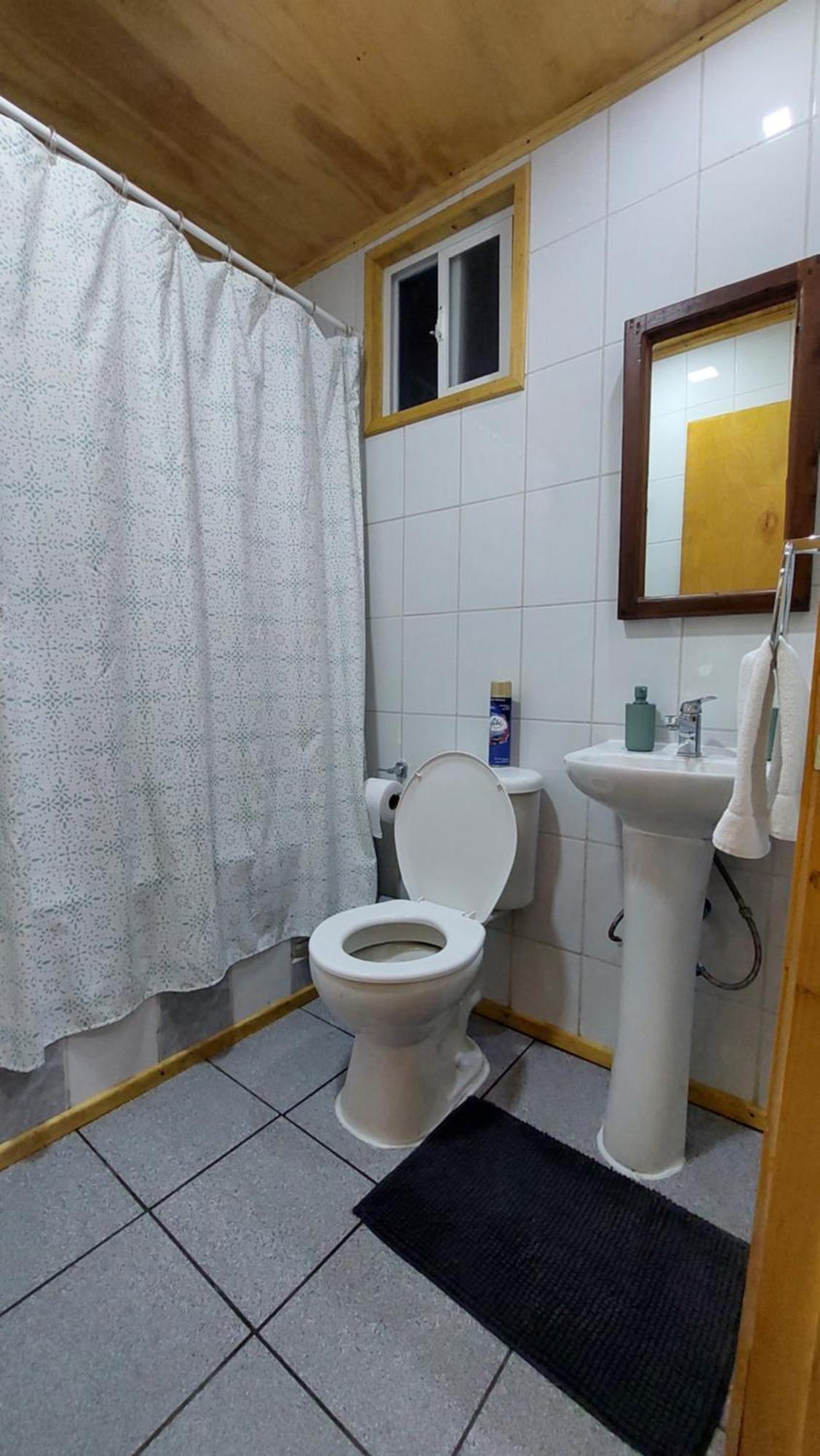 & Del Alto Guest house *